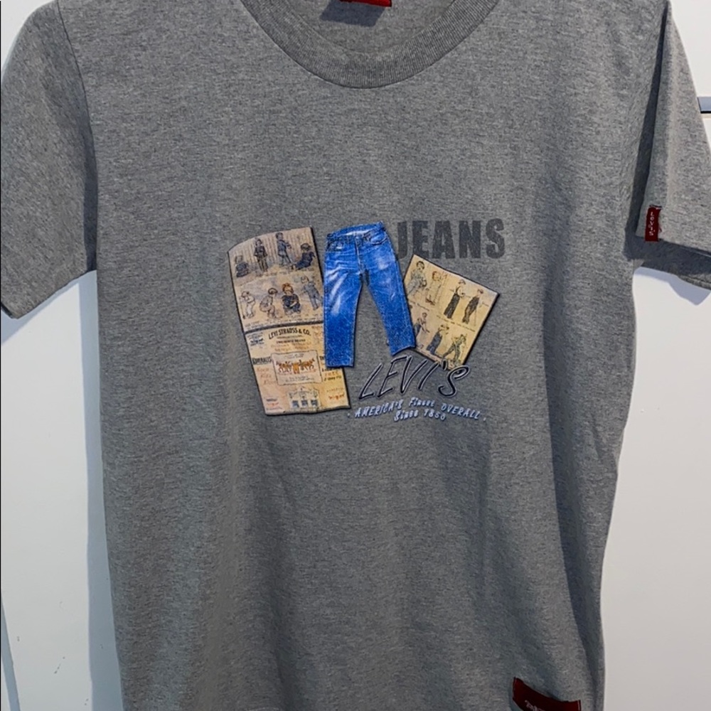 Levi’s Graphic tee Vintage (red tag)